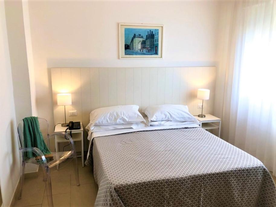 Hotel Villa Eleonora Scauri  Exteriér fotografie