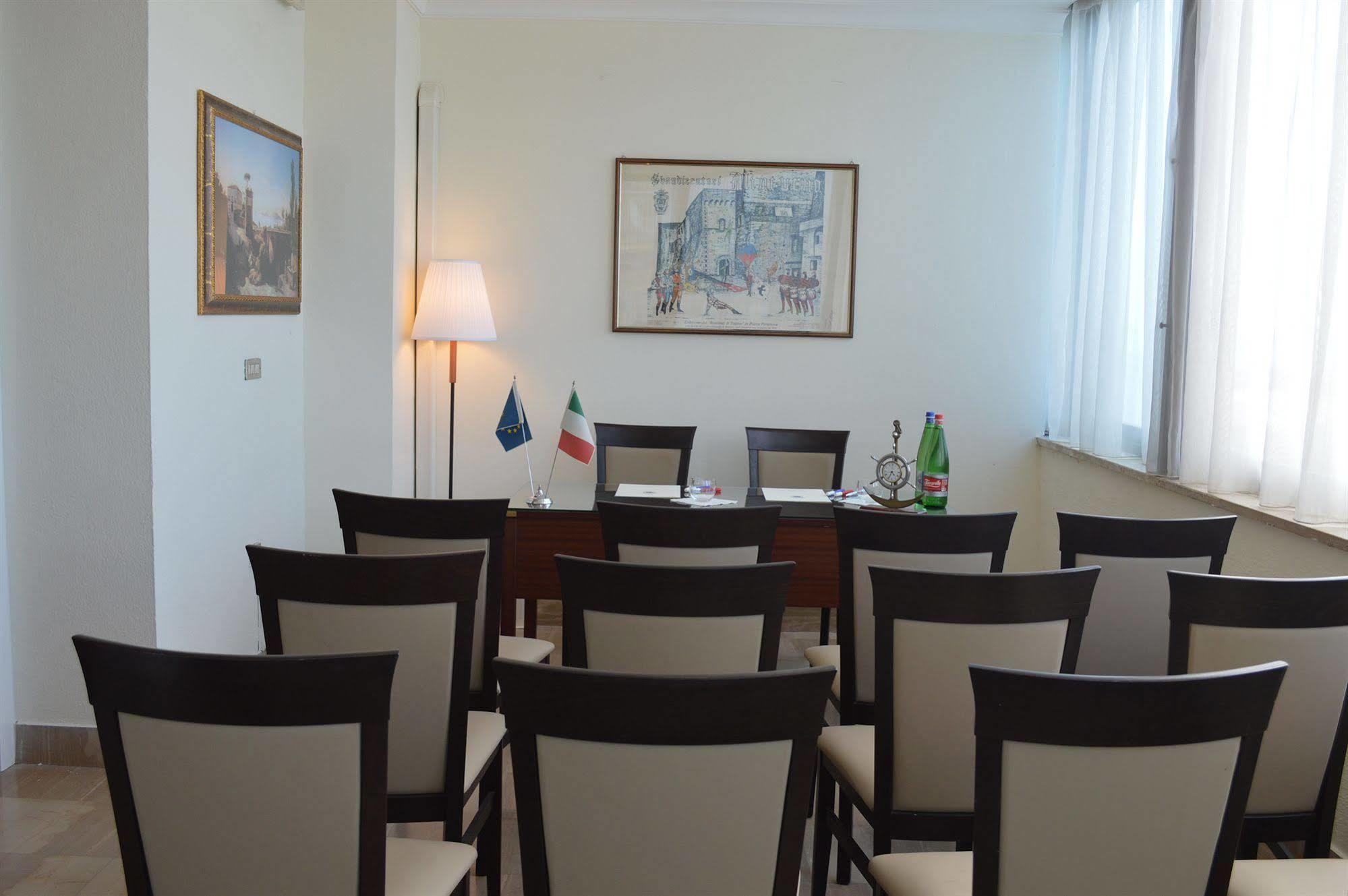 Hotel Villa Eleonora Scauri  Exteriér fotografie